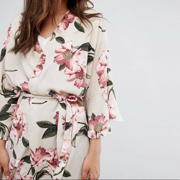 Vera moda tall floral kimono - Picture 3 of 6